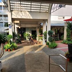 Kovan City (D19), Retail #569183681